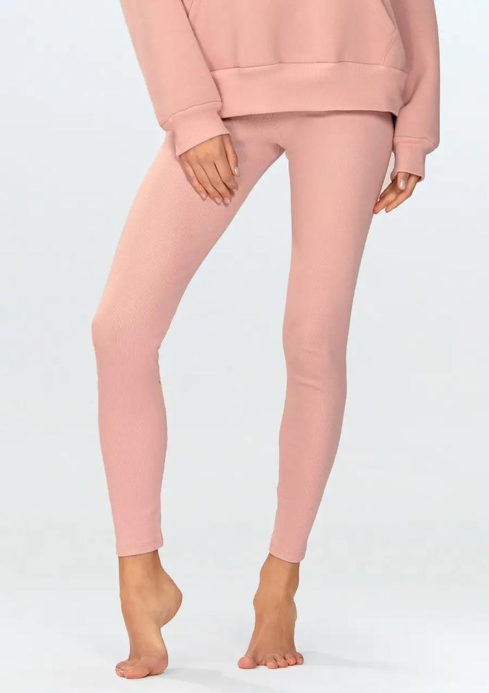 DKAREN LEGGINSY BAYO