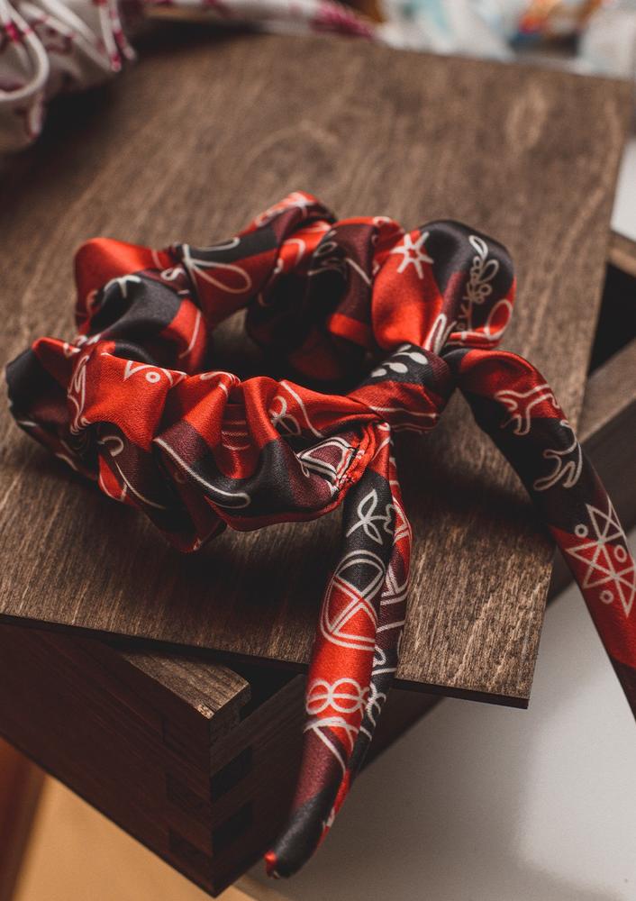 DKAREN GUMKA SATYNOWA CHRISTMAS