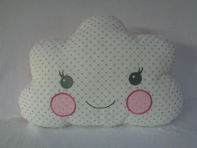 DUETBABY PODUSZKA CHMURKA/OWCA KOD 532