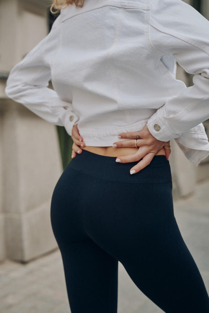 GABRIELLA SEAMLESS LEGGINGS FREE CODE S105