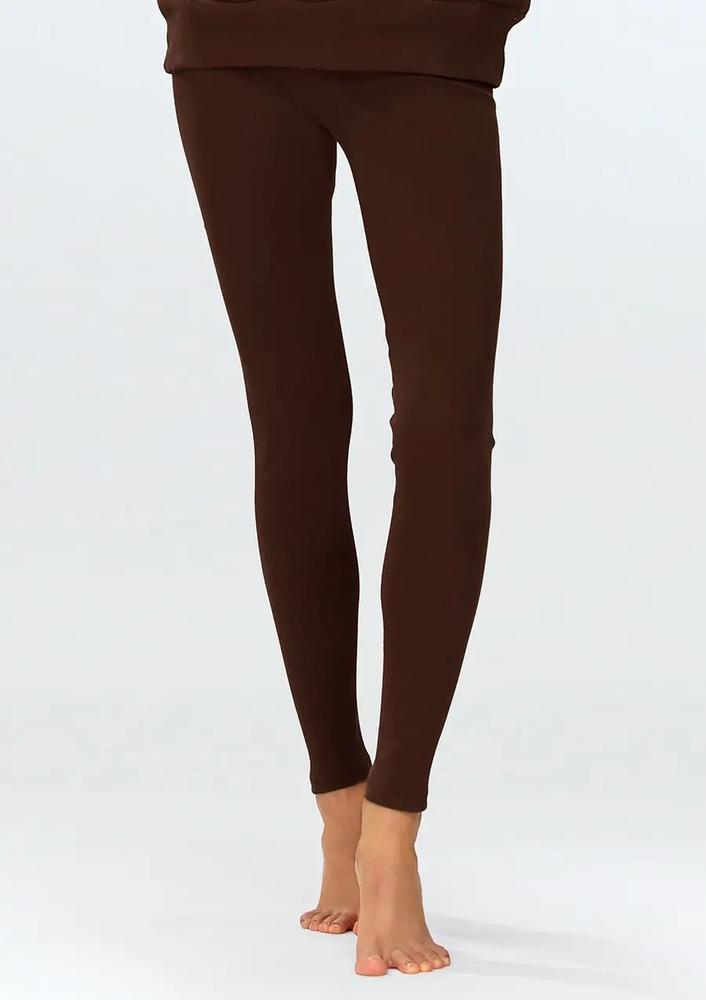 DKAREN LEGGINSY BAYO