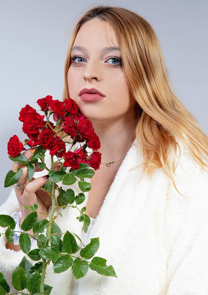 DKAREN PODOMKA ELIZA
