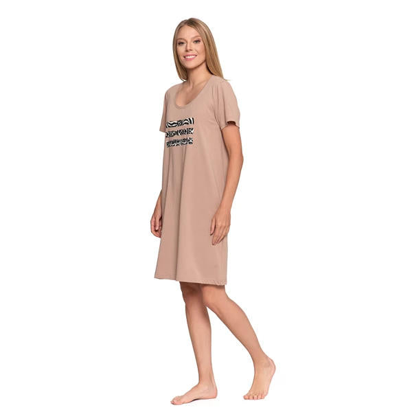 MORAJ KOSZULA NOCNA DAMSKA Z KRÓTKIM RĘKAWEM Z NADRUKIEM PDK3100-021  AW25/26