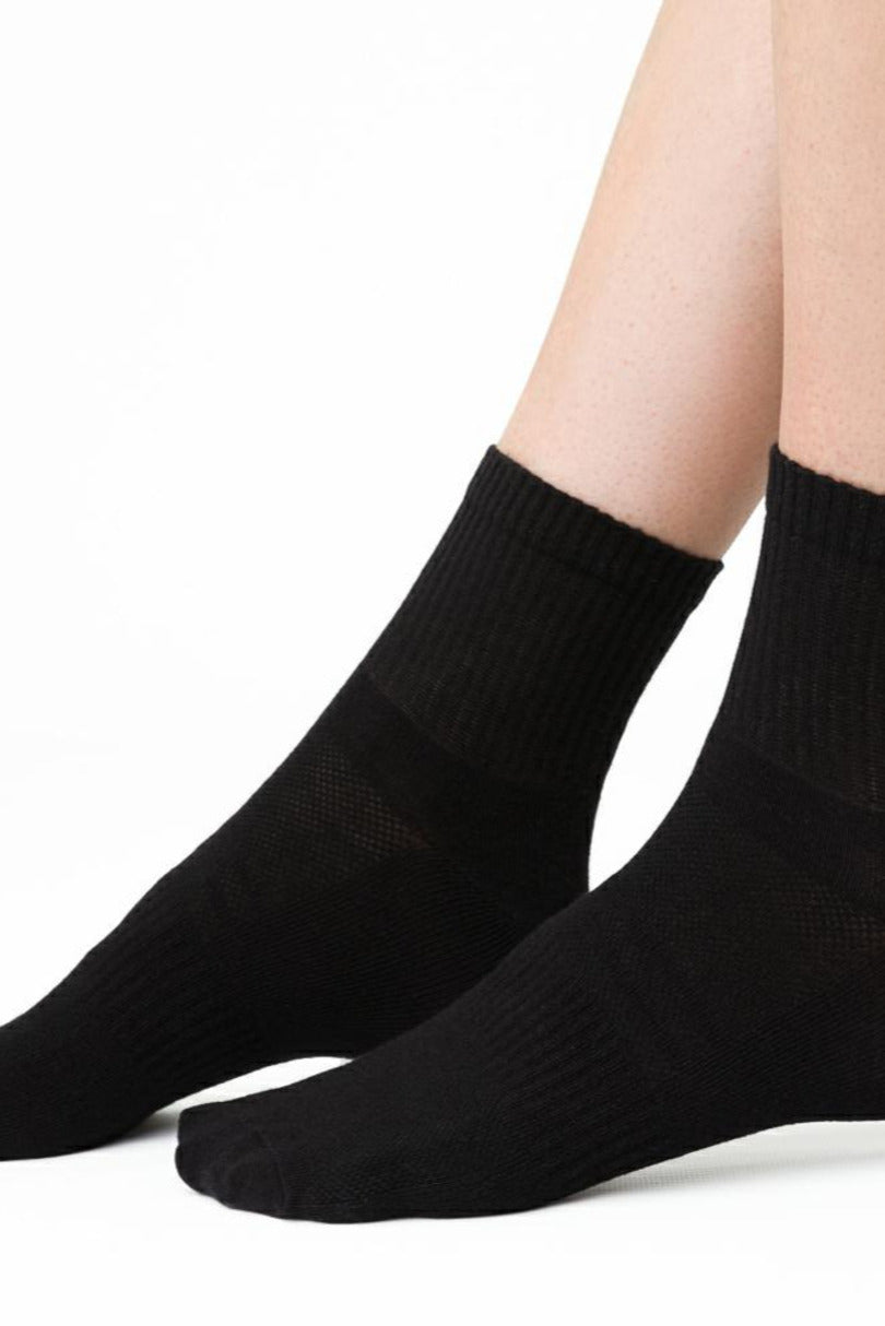 ZAKOSTKI DAMSKIE SPORTOWE 026