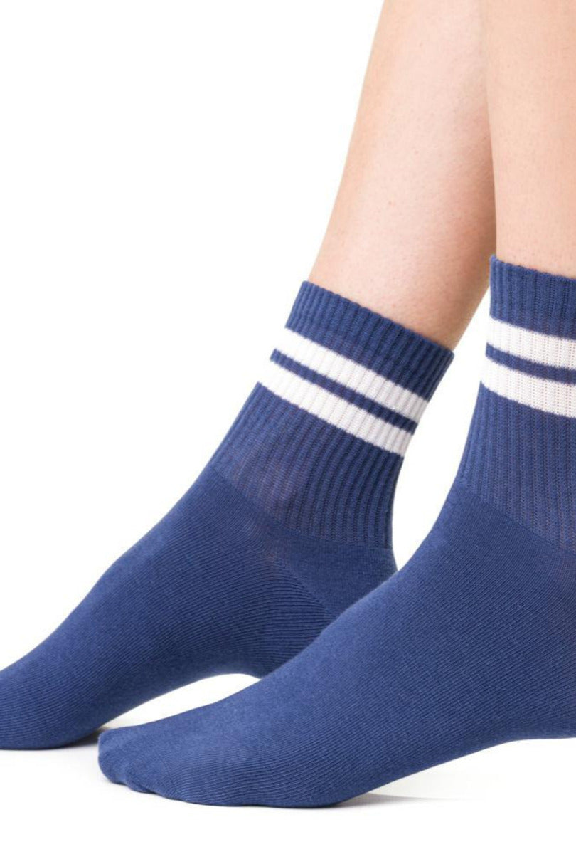 ZAKOSTKI DAMSKIE SPORTOWE 026