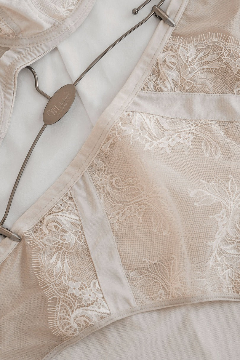 BIUSTONOSZ MONACO SOFT 19245 BEIGE