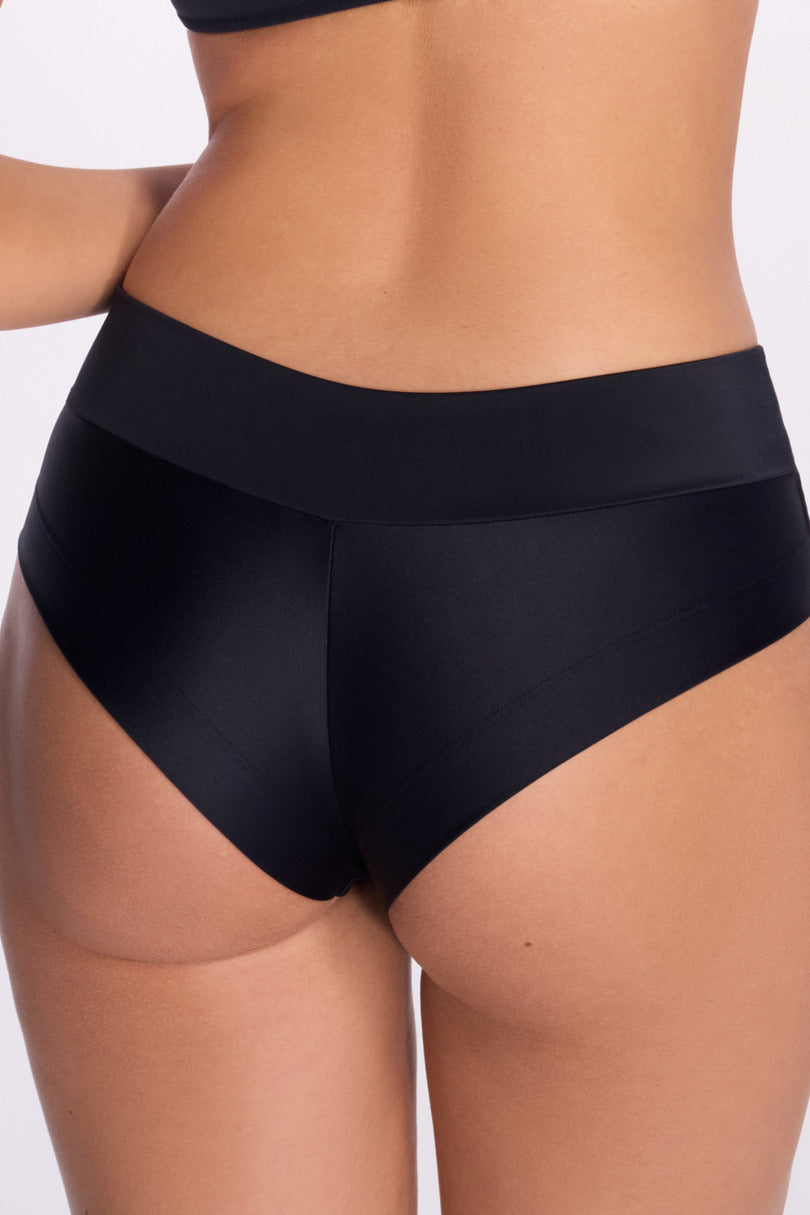 FIGI KĄPIELOWE BRAZYLIANY SF 253/15/B BLACK