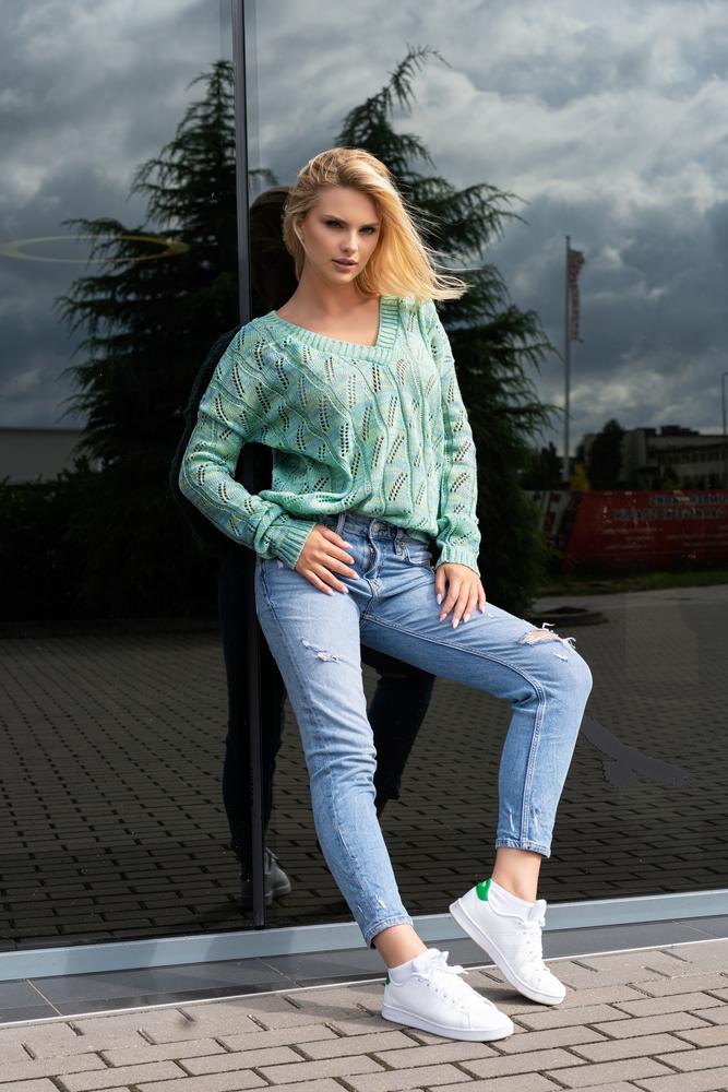 MERRIBEL SWETER GLORIS 1105