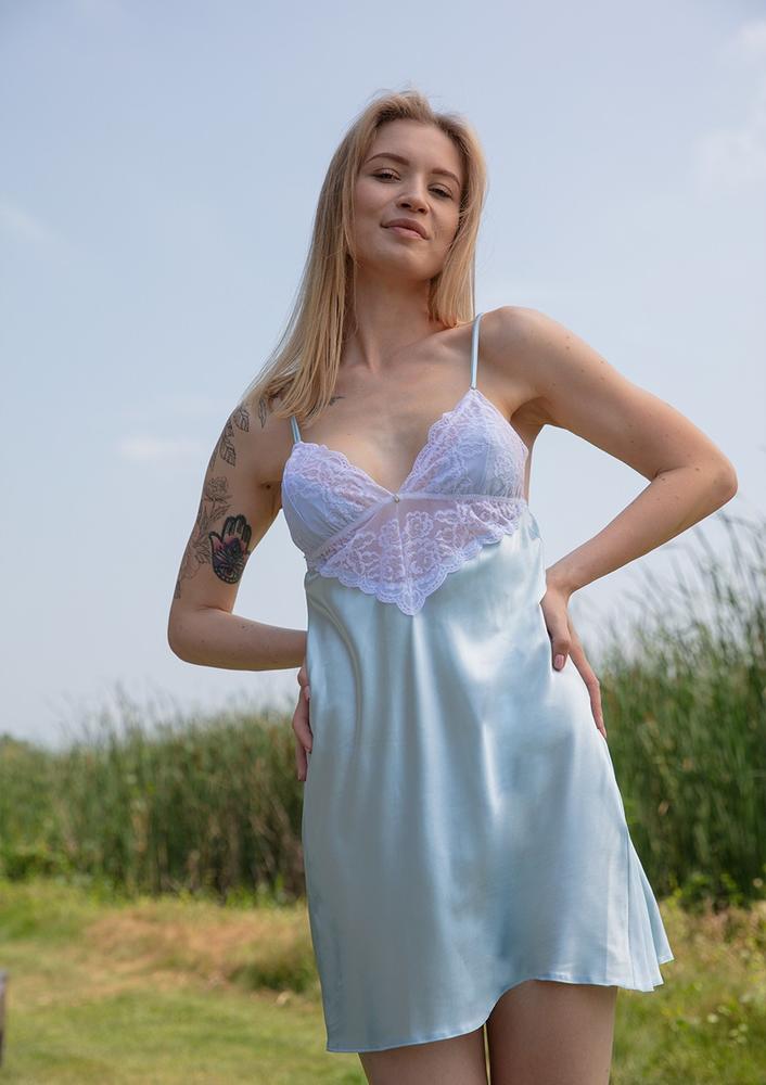 DKAREN HALKA LUNA